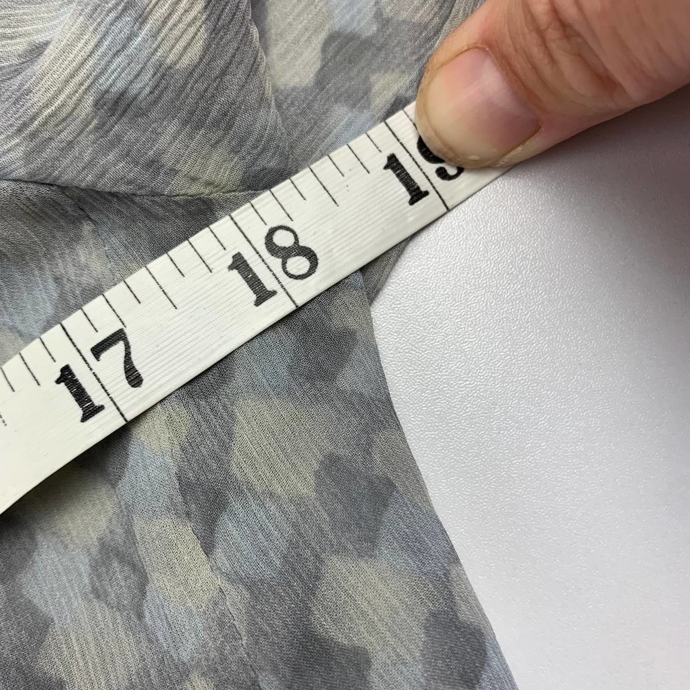 SOLD Armani Collezioni Vintage Y2K Gray 3/4 Crop Sleeve Ruffle Neck Sheer Silk - Picture 11 of 14